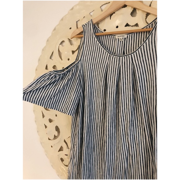 Striped Top/Dress - Picture 2 of 2